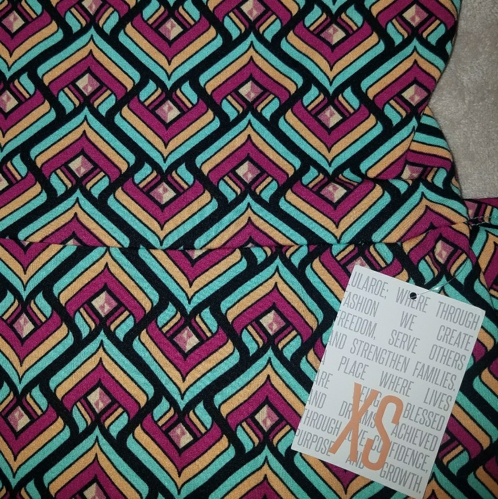 BNWT Lularoe XS Geometric Maxi